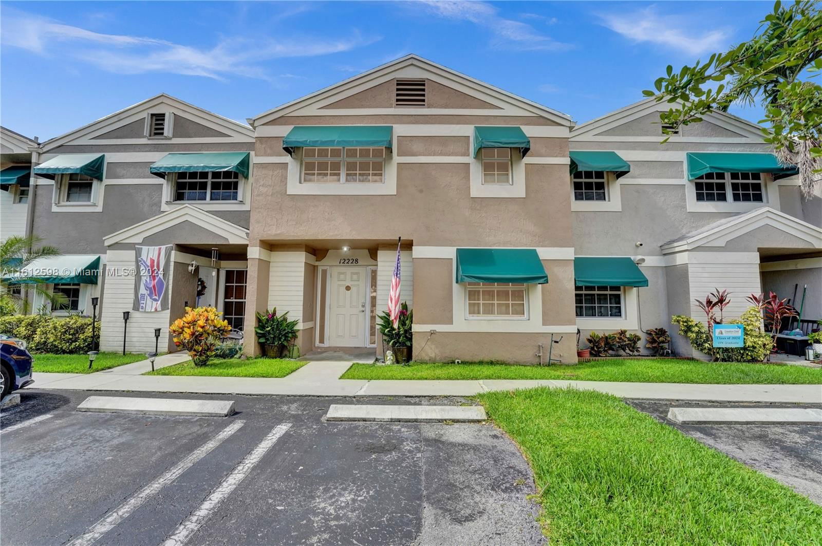 Real estate property located at 12228 51st Pl, Broward County, Flamingo Lakes Townhomes, Cooper City, FL