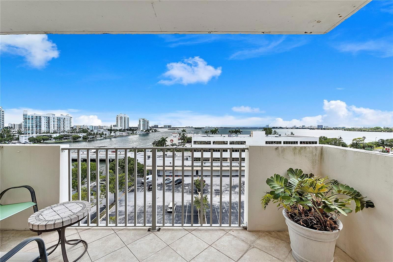 Real estate property located at 1455 Treasure Dr PH-B, Miami-dade, Island Place At North Bay, North Bay Village, FL