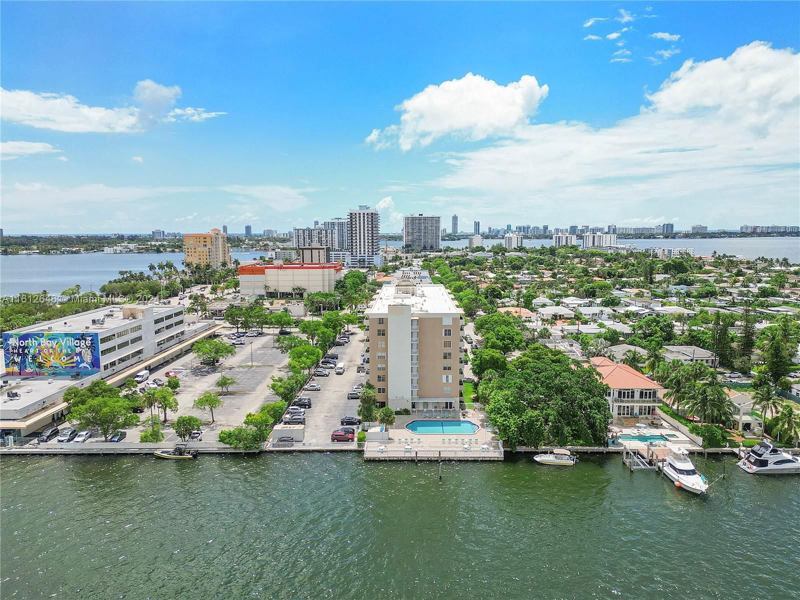 Real estate property located at 1455 Treasure Dr PH-B, Miami-dade, Island Place At North Bay, North Bay Village, FL
