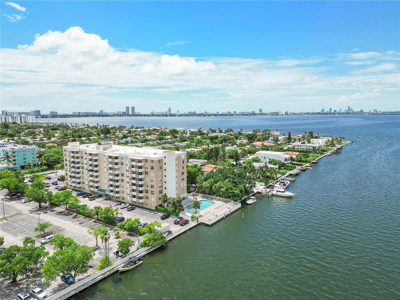 Real estate property located at 1455 Treasure Dr PH-B, Miami-dade, Island Place At North Bay, North Bay Village, FL