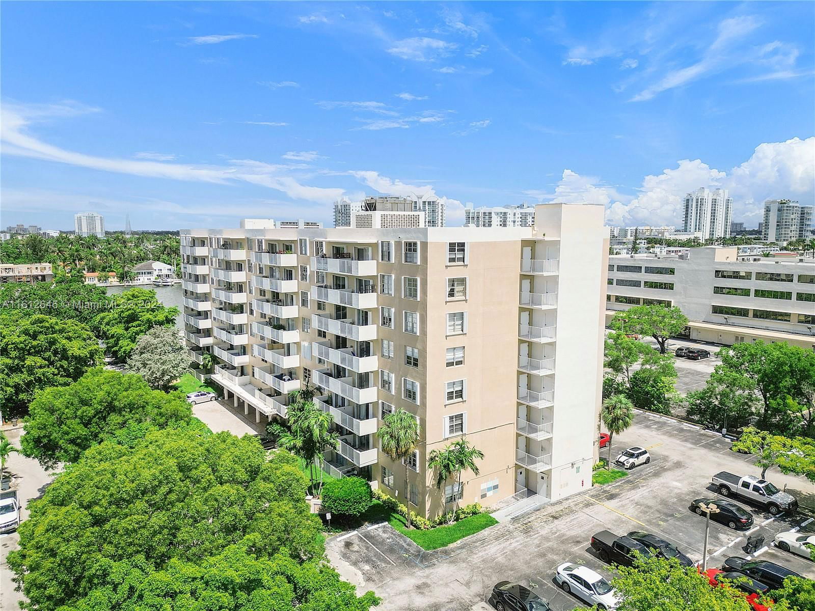 Real estate property located at 1455 Treasure Dr PH-B, Miami-dade, Island Place At North Bay, North Bay Village, FL