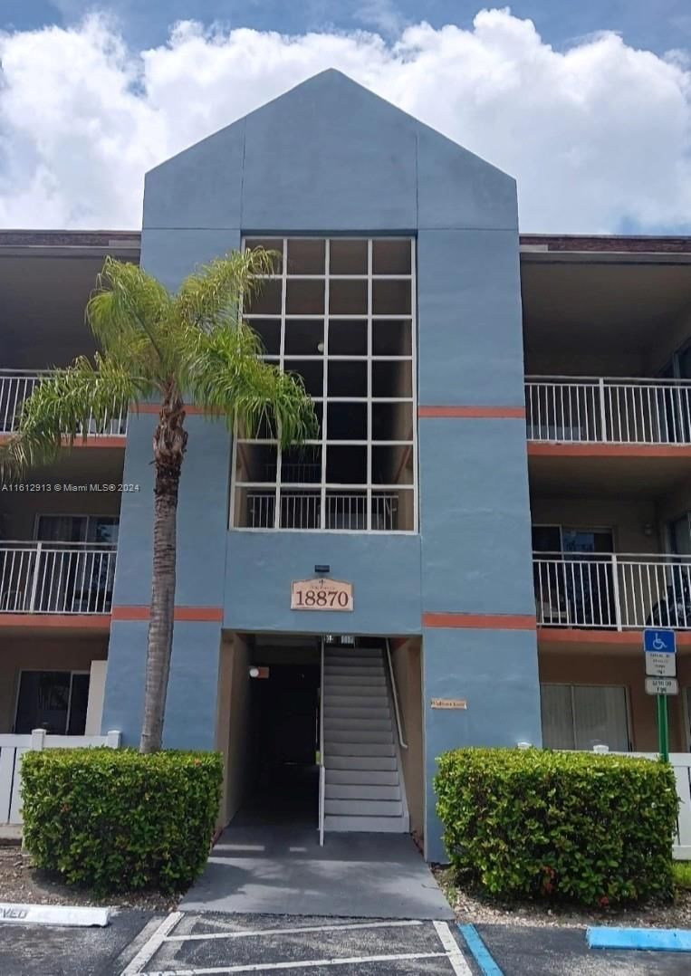 Real estate property located at 18870 57th Ave #108, Miami-Dade County, VILLA RUSTICA I CONDO, Hialeah, FL