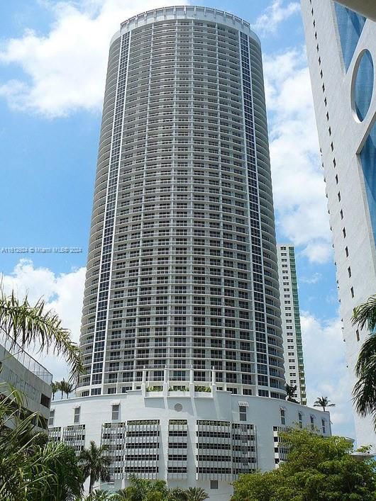 Real estate property located at 1750 Bayshore Dr #2615, Miami-Dade, Edgewater, Miami, FL