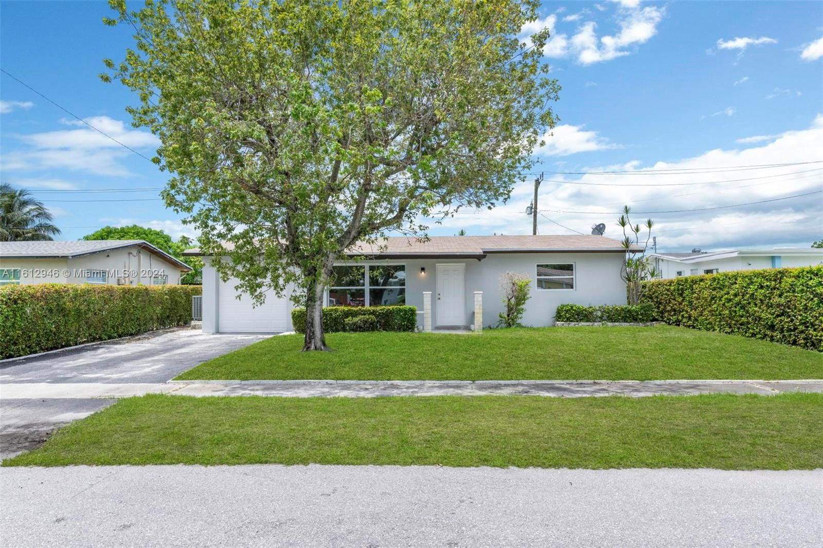 Real estate property located at 6281 Scott St, Broward County, DRIFTWOOD PLAZA NO 3, Hollywood, FL