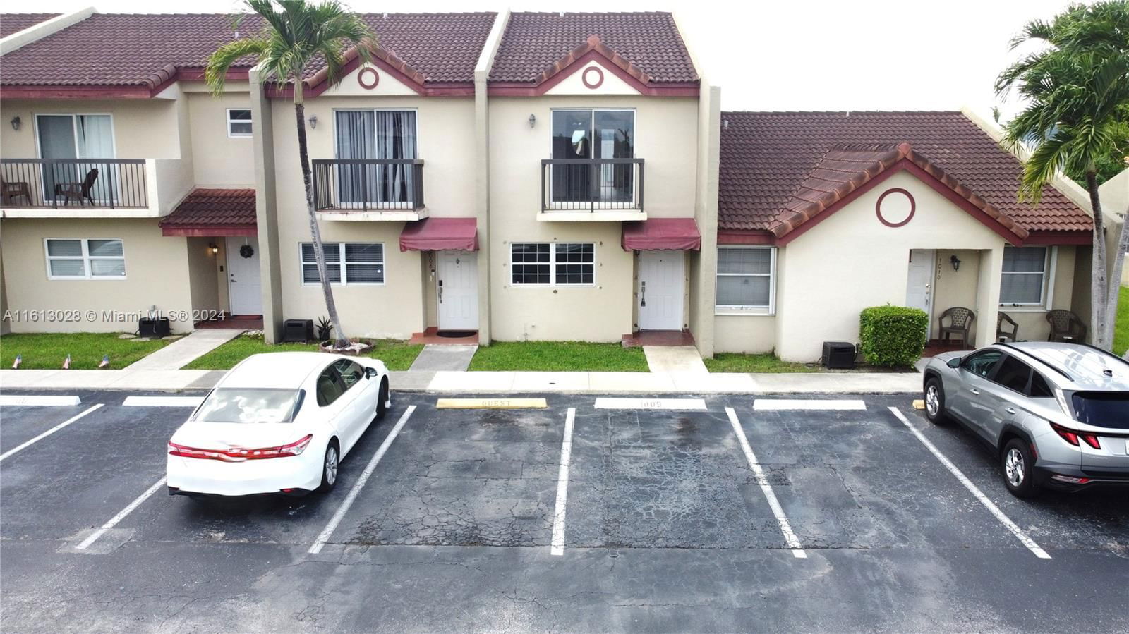 Real estate property located at 6210 130th Ave #1009, Miami-Dade County, TERRA LAKE VILLAS CONDO, Miami, FL