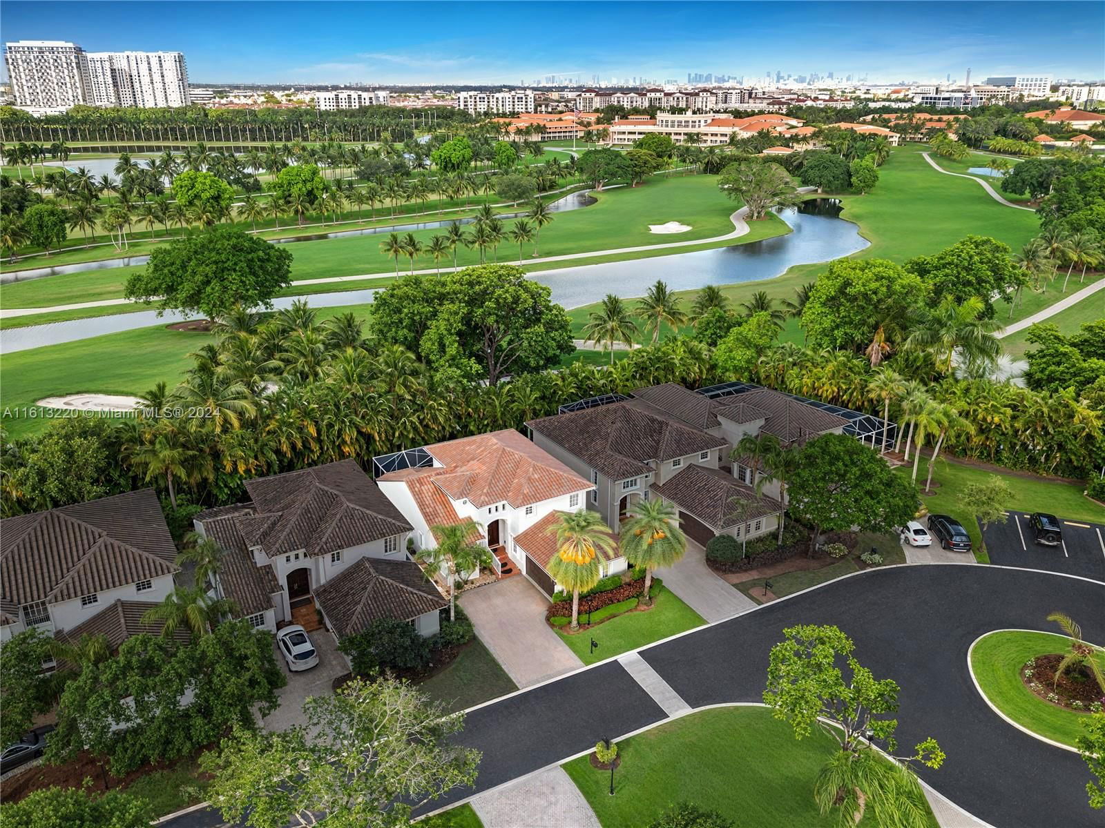 Real estate property located at 4601 93rd Doral Ct, Miami-Dade County, DORAL ESTATES VILLAS, Doral, FL