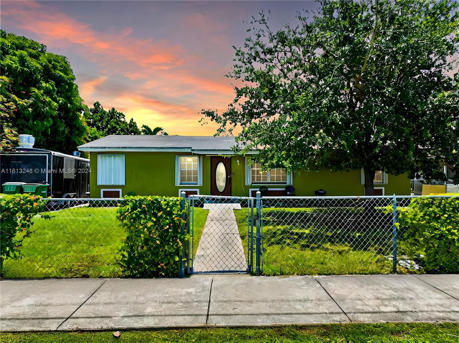 Real estate property located at 1749 8th St, Miami-Dade County, AVOCADO VILLAS, Homestead, FL