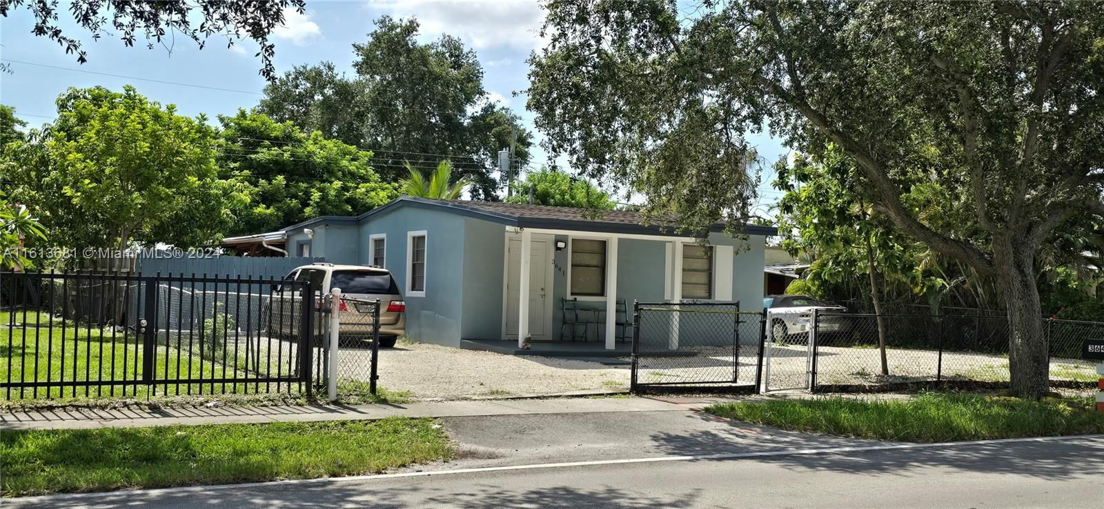 Real estate property located at 3641 48th Ave, Broward County, LAKE FOREST SEC ONE, West Park, FL