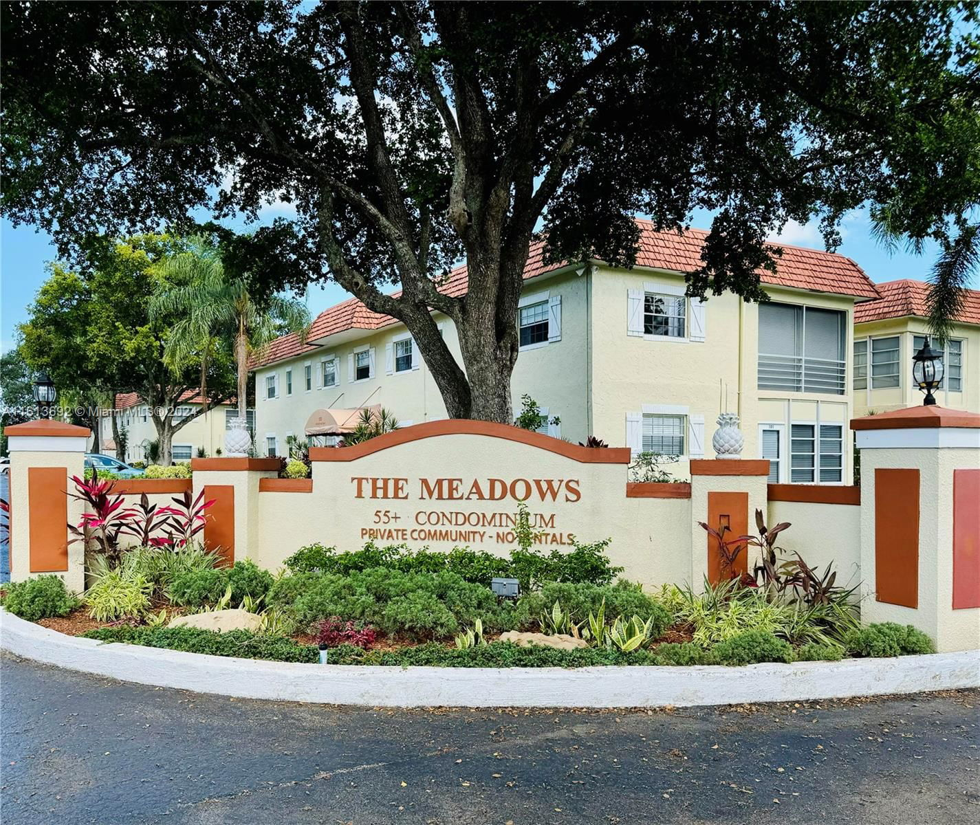 Real estate property located at 5641 2nd Ct #210, Broward County, MEADOWS CONDO, Margate, FL