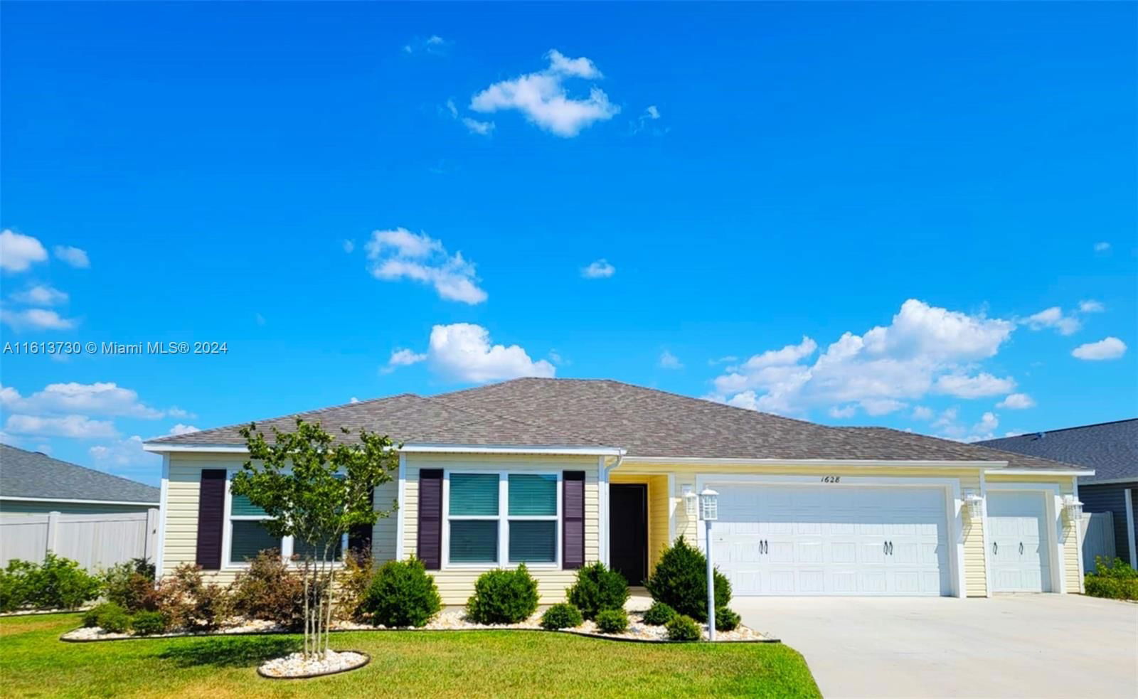 Real estate property located at 1628 PUNTA RASSA LN, Sumter County, THE VILLAGE OF HAWKINS, The Villages, FL