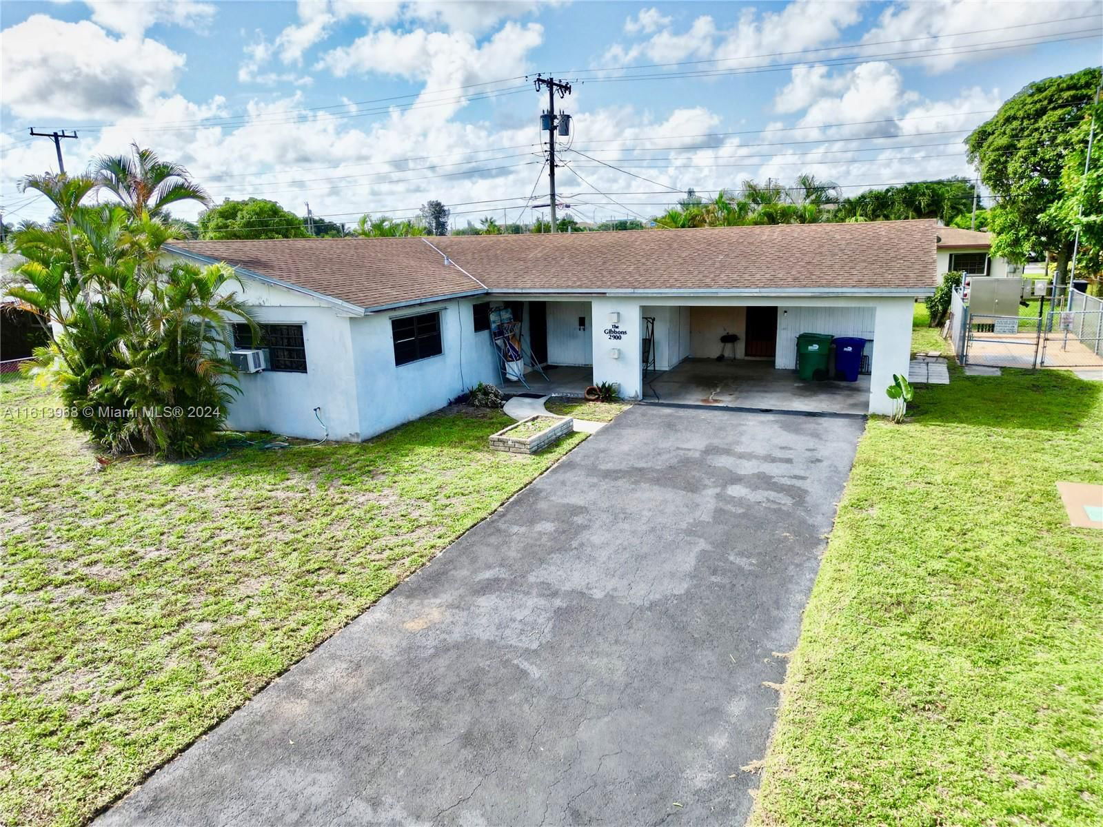 Real estate property located at 2900 187th St, Miami-Dade, CAROL CITY 4TH ADDN, Miami Gardens, FL