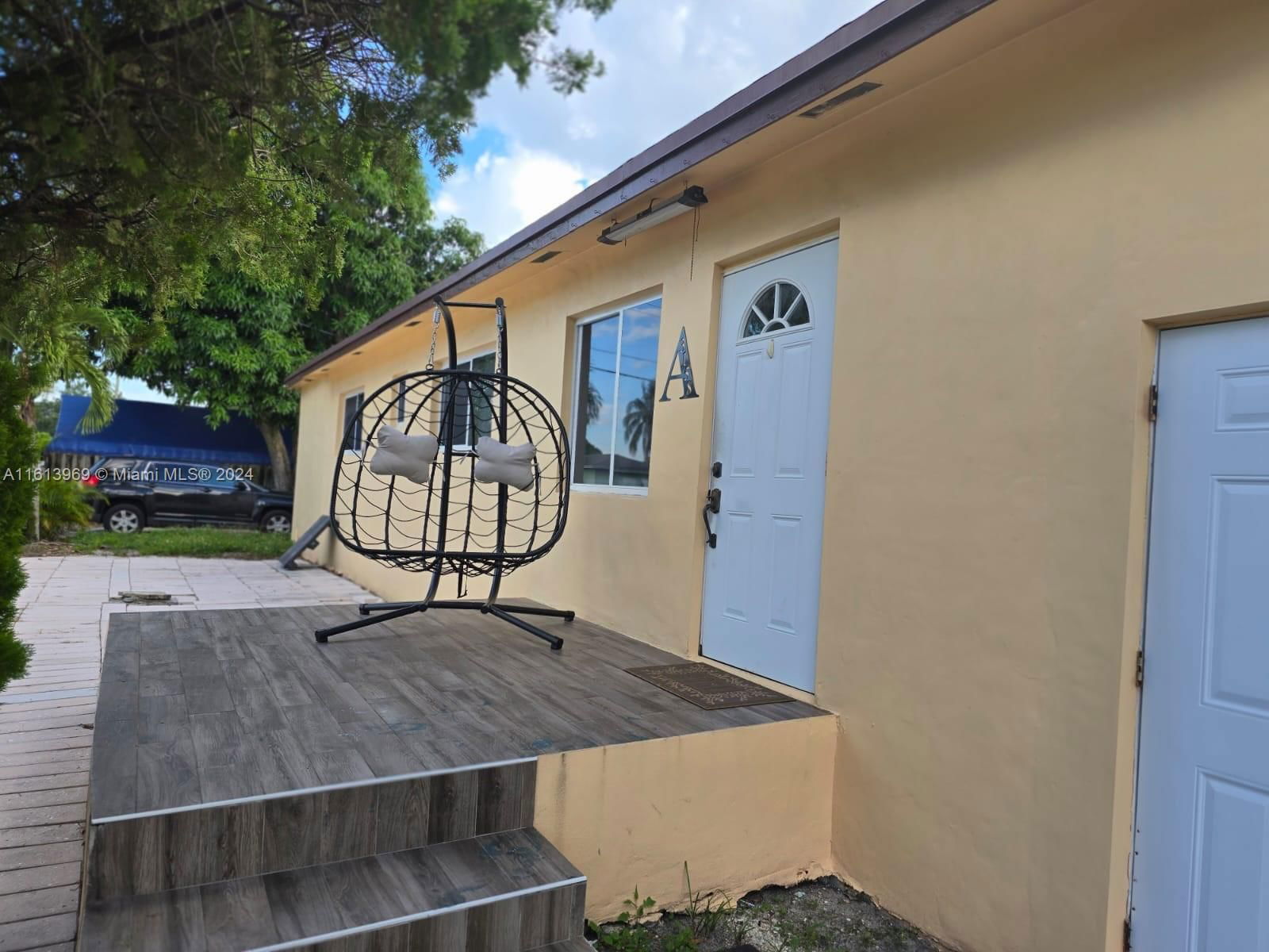 Real estate property located at 3158 95th St, Miami-Dade County, THE TROPICS AMD, Miami, FL