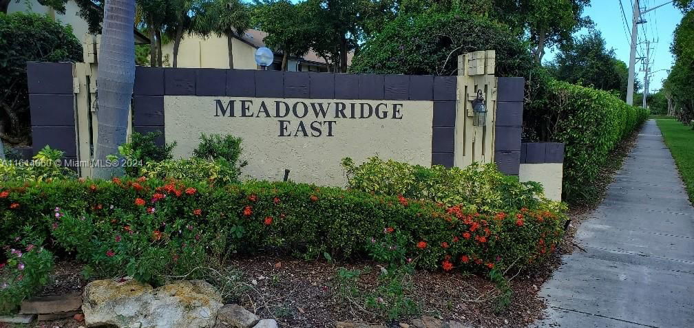 Real estate property located at 1977 15th St #110, Broward County, MEADOWRIDGE EAST CONDO, Deerfield Beach, FL