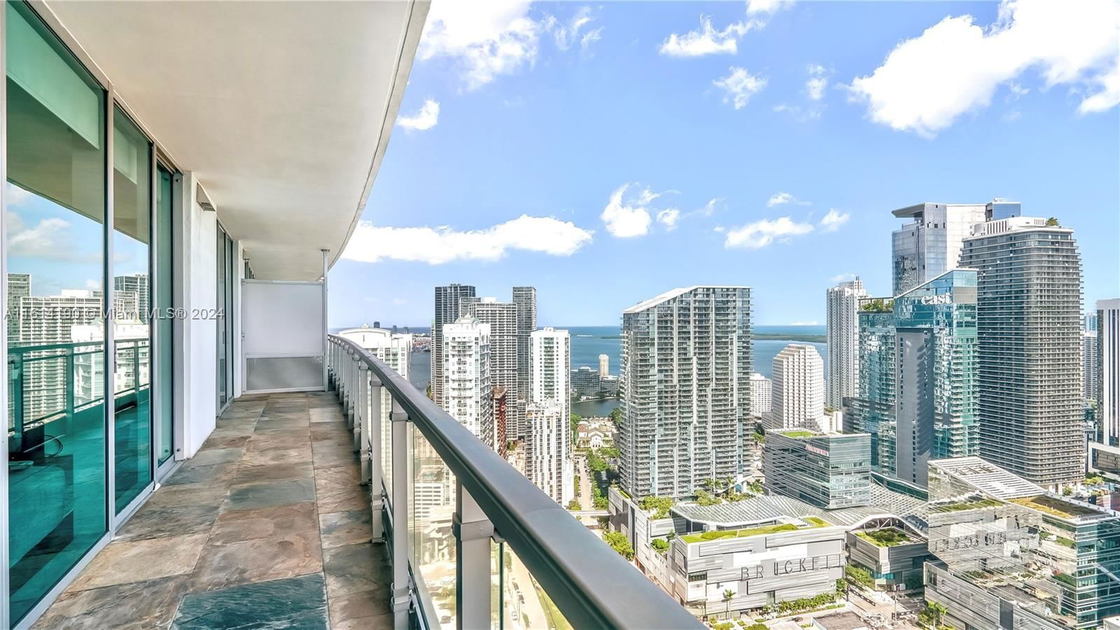 Real estate property located at 92 3rd St #4804, Miami-Dade County, MINT CONDO, Miami, FL