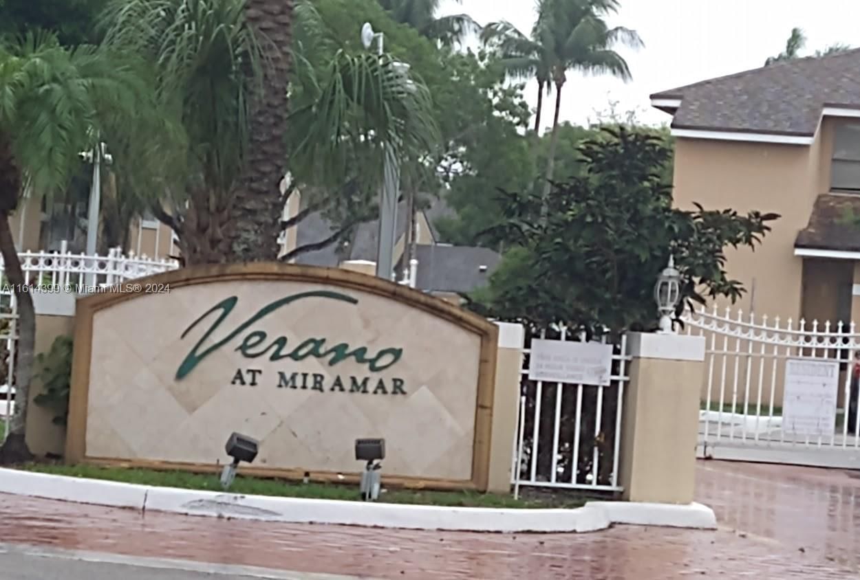 Real estate property located at 2242 80th Ter #2242, Broward, VERANO AT MIRAMAR CONDO, Miramar, FL