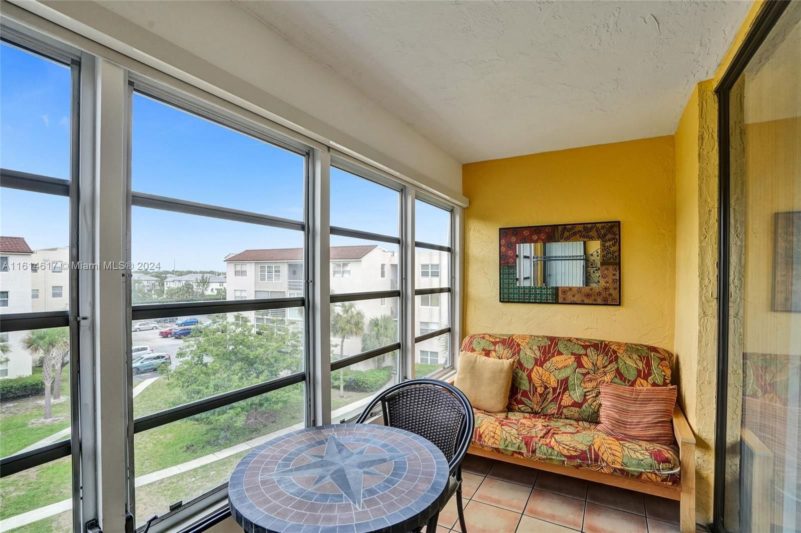 Real estate property located at 2811 Somerset Dr #405, Broward County, SOMERSET NO 3 CONDO, Lauderdale Lakes, FL