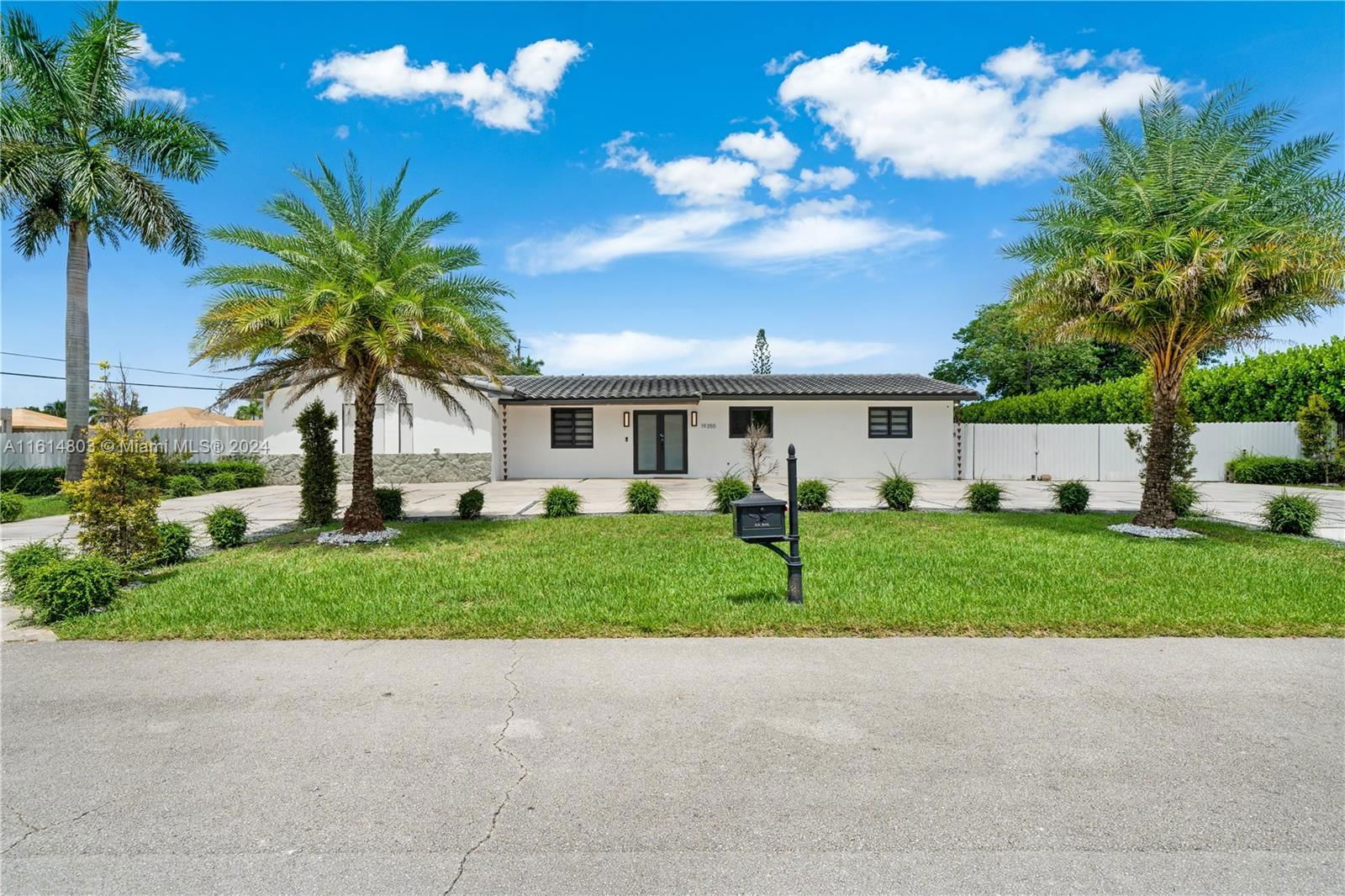 Real estate property located at 19355 127th Ct, Miami-Dade County, TROPICO ESTATES, Miami, FL