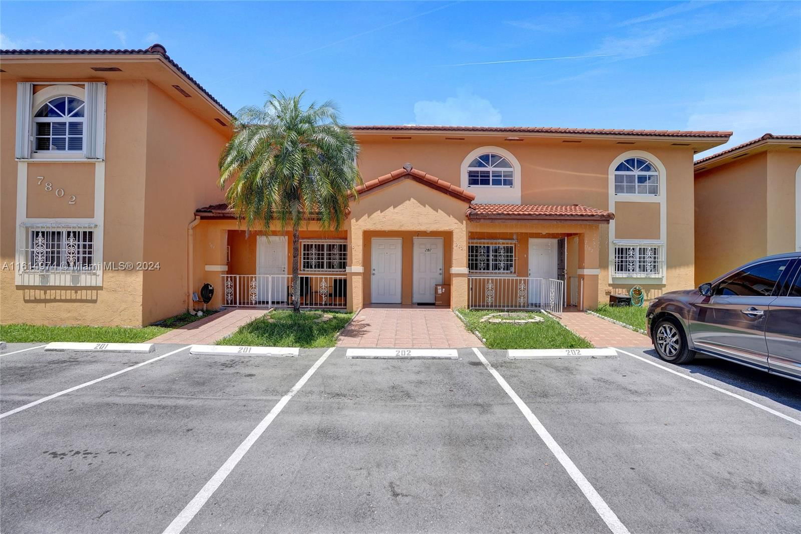 Real estate property located at 7802 34th Ln #23-201, Miami-Dade, EL PRADO XV CONDO, Hialeah, FL