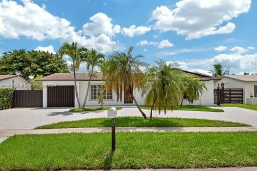 Real estate property located at 11775 119th Pl, Miami-Dade County, DEVON-AIRE ESTATES SEC 5, Miami, FL