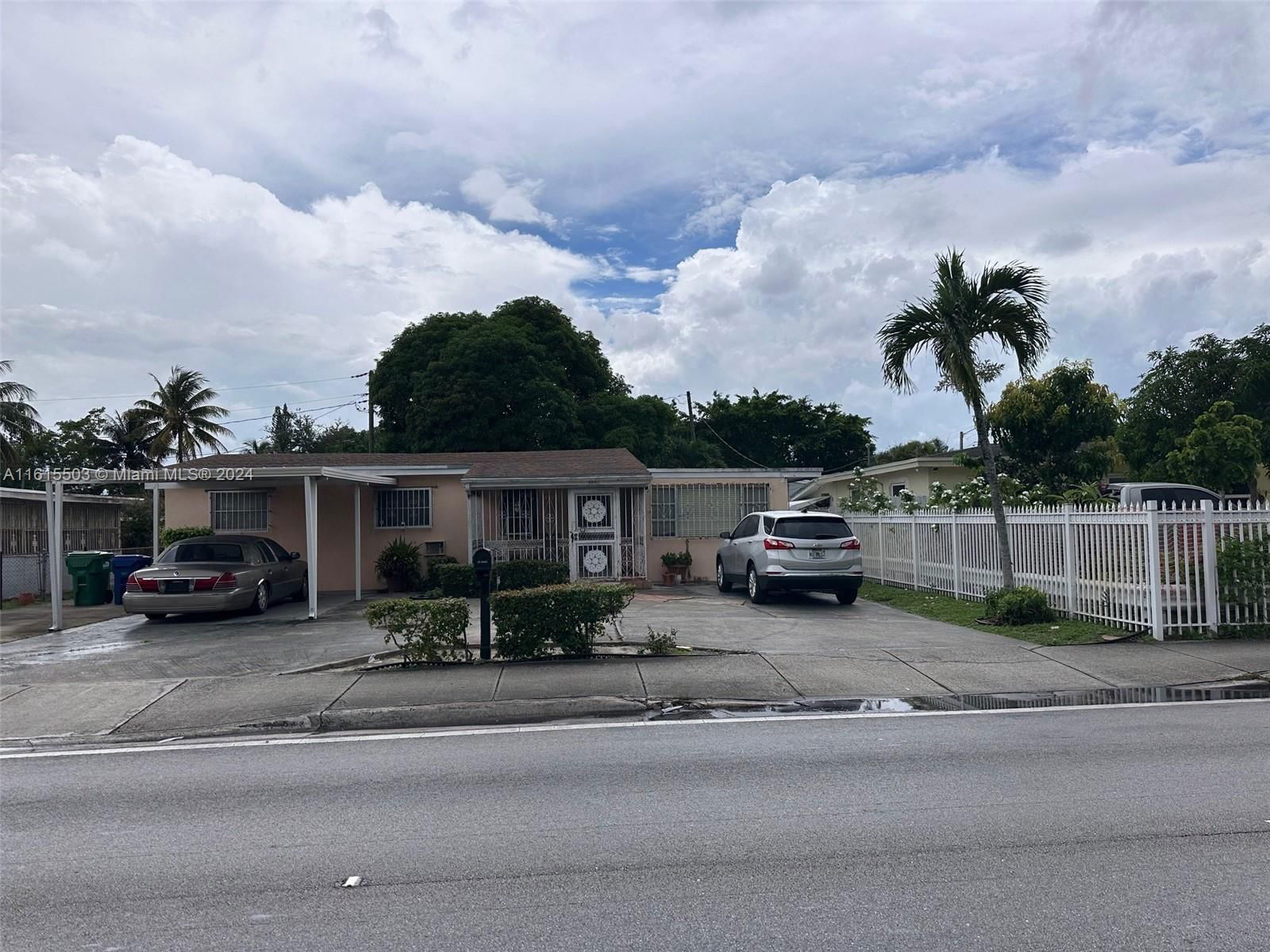 Real estate property located at 8840 17th Ave, Miami-Dade, 17TH AVENUE PARK NO 2, Miami, FL