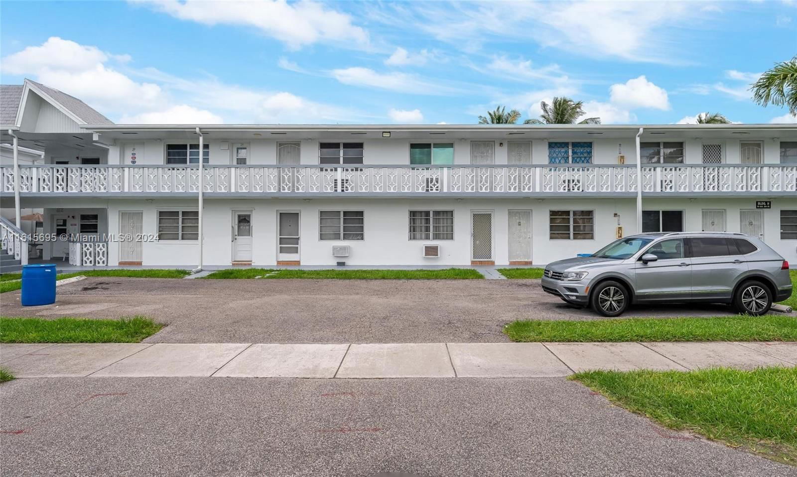 Real estate property located at 50 204th St H-7, Miami-Dade County, RO-MONT GARDENS ANDOVER H, Miami Gardens, FL