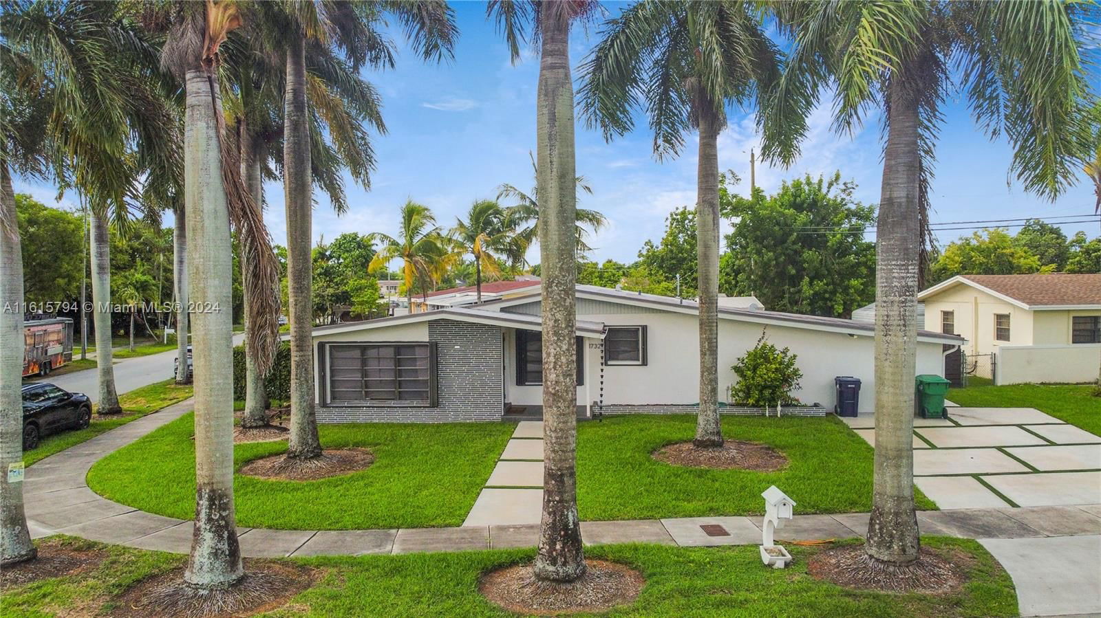 Real estate property located at 11732 173rd Ter, Miami-Dade County, SO MIAMI HEIGHTS MANOR, Miami, FL