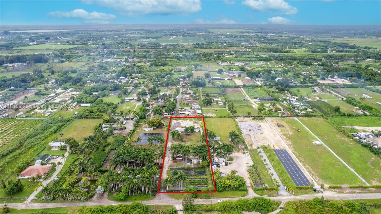 Real estate property located at 15655 212 Ave, Miami-Dade County, South Dade Acres North, Unincorporated Dade County, FL