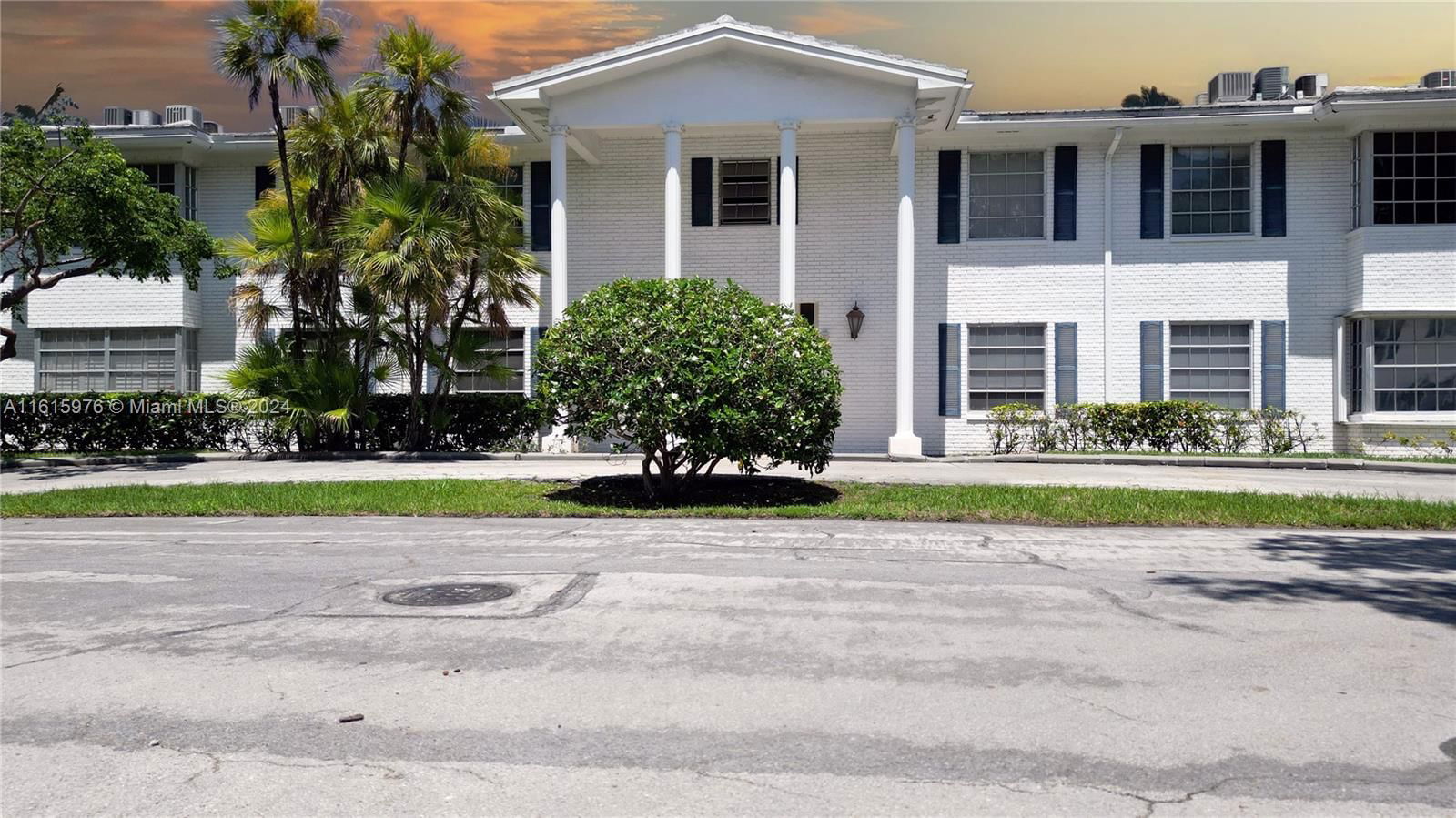 Real estate property located at 6800 22nd Way #2121, Broward County, IMPERIAL POINT COLONNADES, Fort Lauderdale, FL