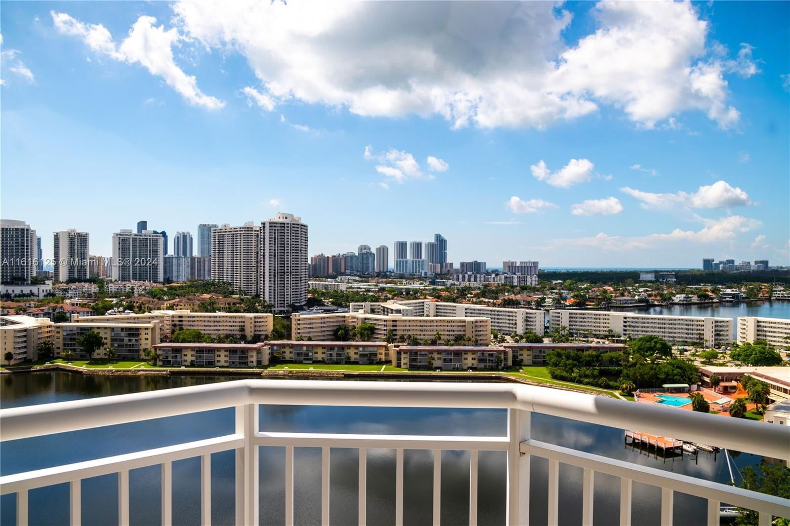 Real estate property located at 18041 Biscayne Blvd #1905, Miami-Dade, DEL PRADO MARINA, Aventura, FL