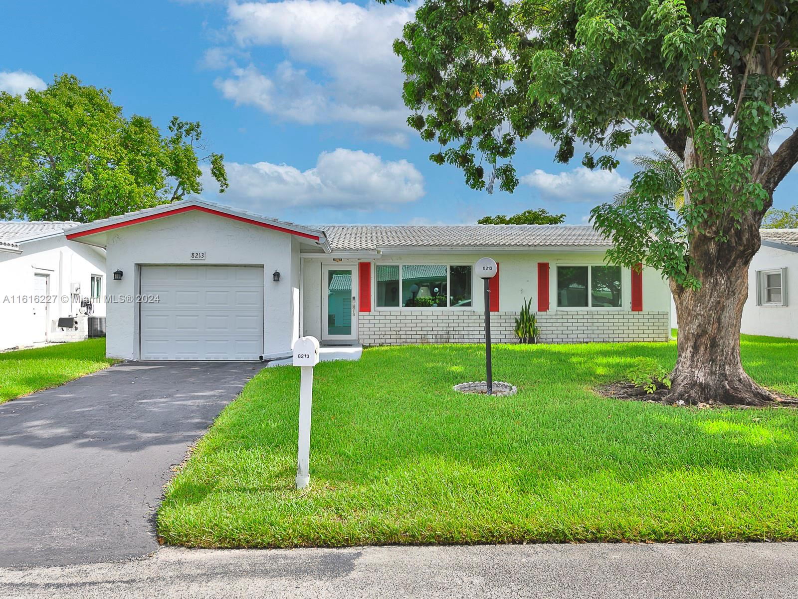 Real estate property located at 8213 12th Ct, Broward, LAUDERDALE WEST 2 SEC, Plantation, FL