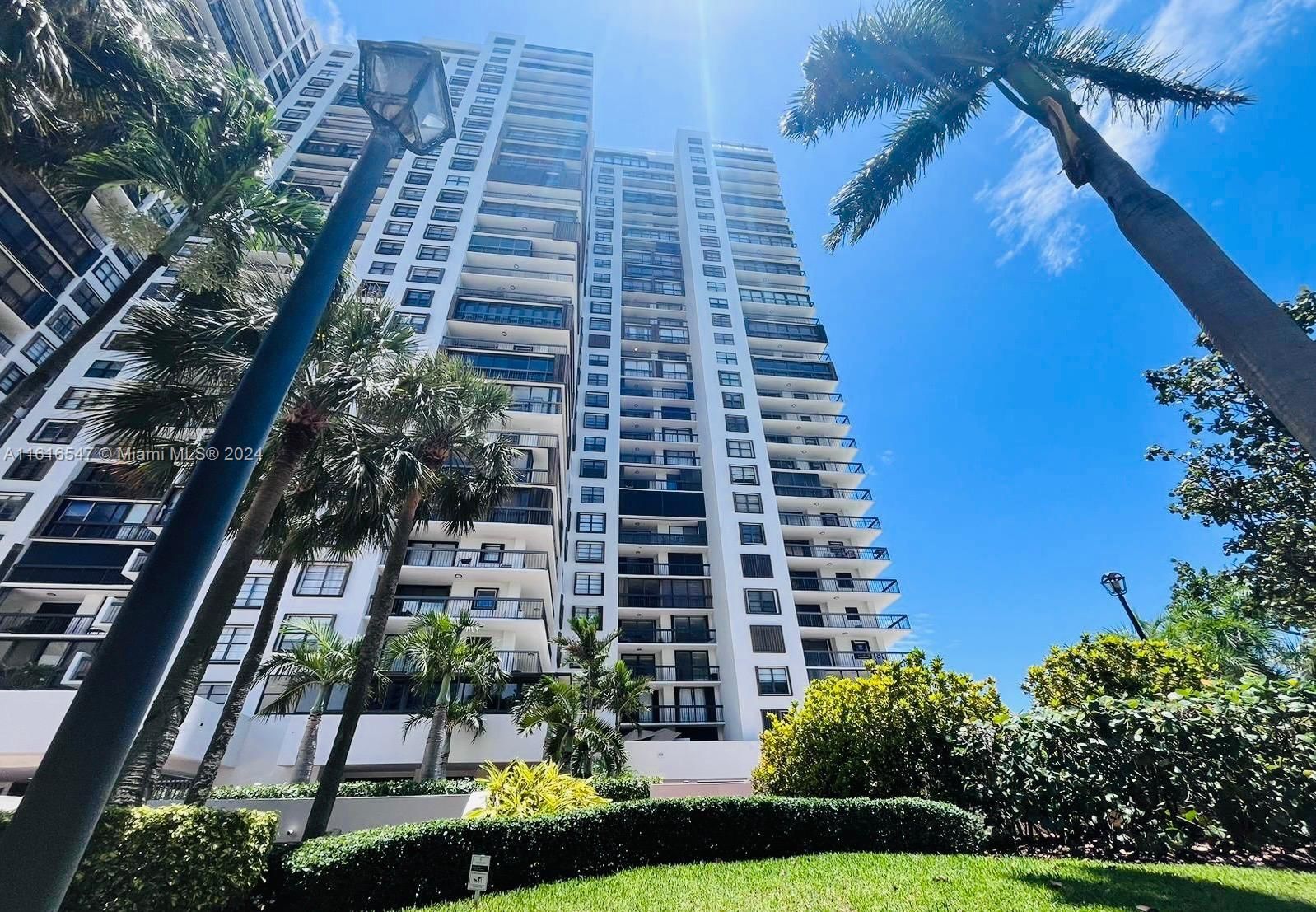 Real estate property located at 2333 Brickell Ave #2616, Miami-Dade, BRICKELL BAY CLUB CONDO, Miami, FL