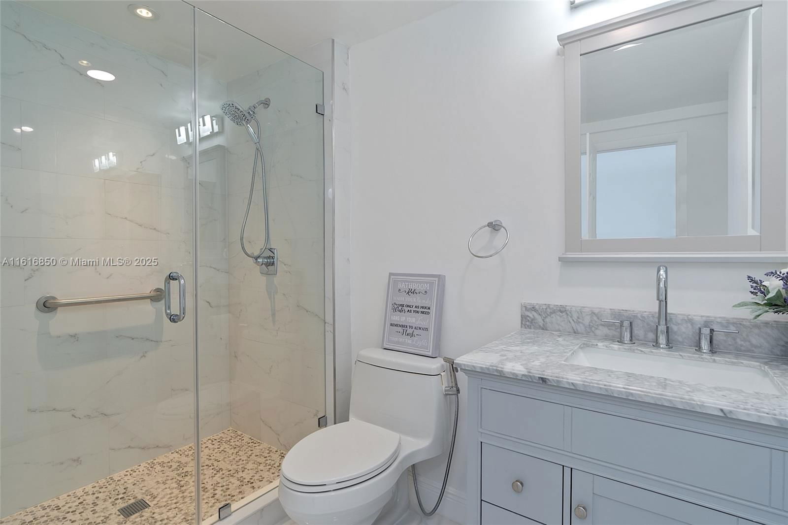 Real estate property located at 20335 Country Club Dr #702, Miami-dade, Coronado Condo- Tower Ii, Aventura, FL