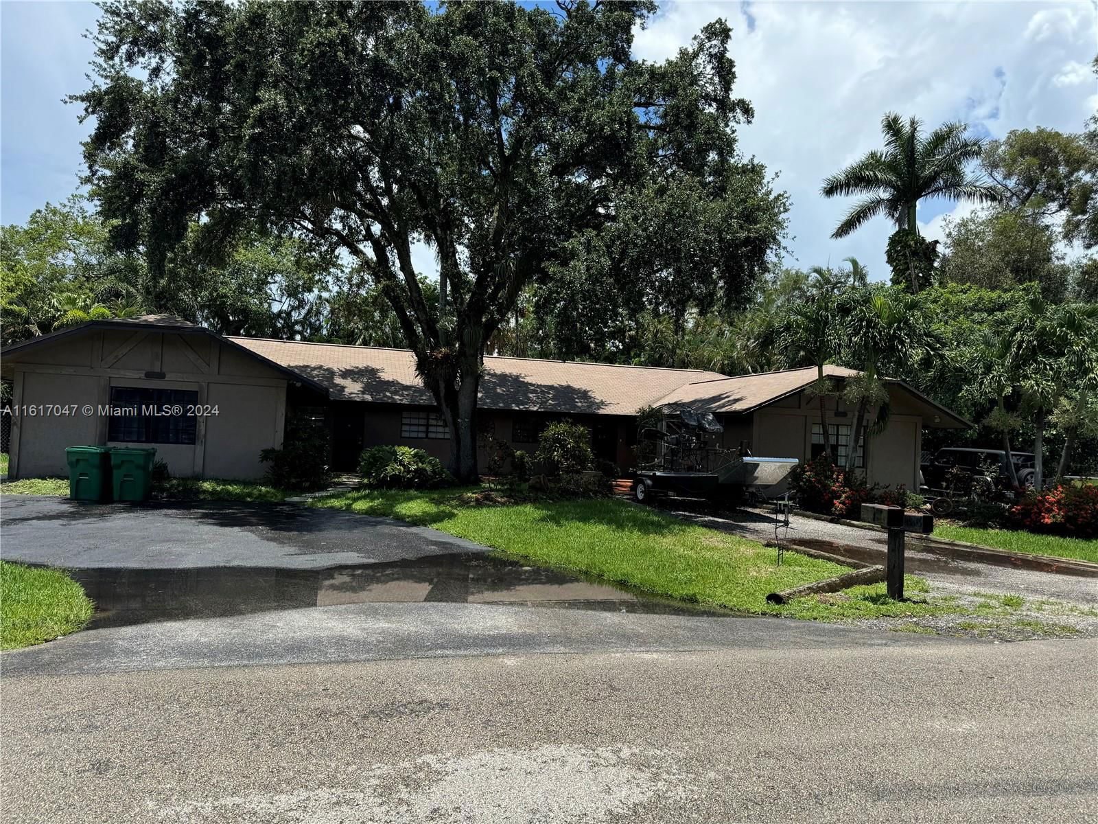 Real estate property located at 6551- 6553 49th Ct, Broward County, PALM GARDEN PARK, Davie, FL