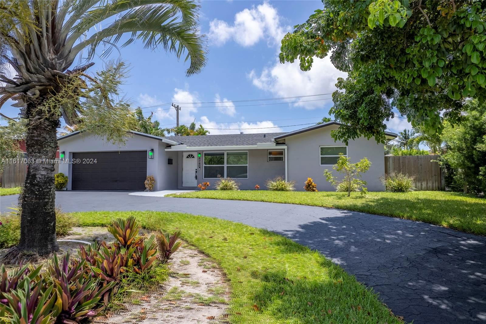 Real estate property located at 4740 18th Ave, Broward County, CORAL HILLS, Fort Lauderdale, FL