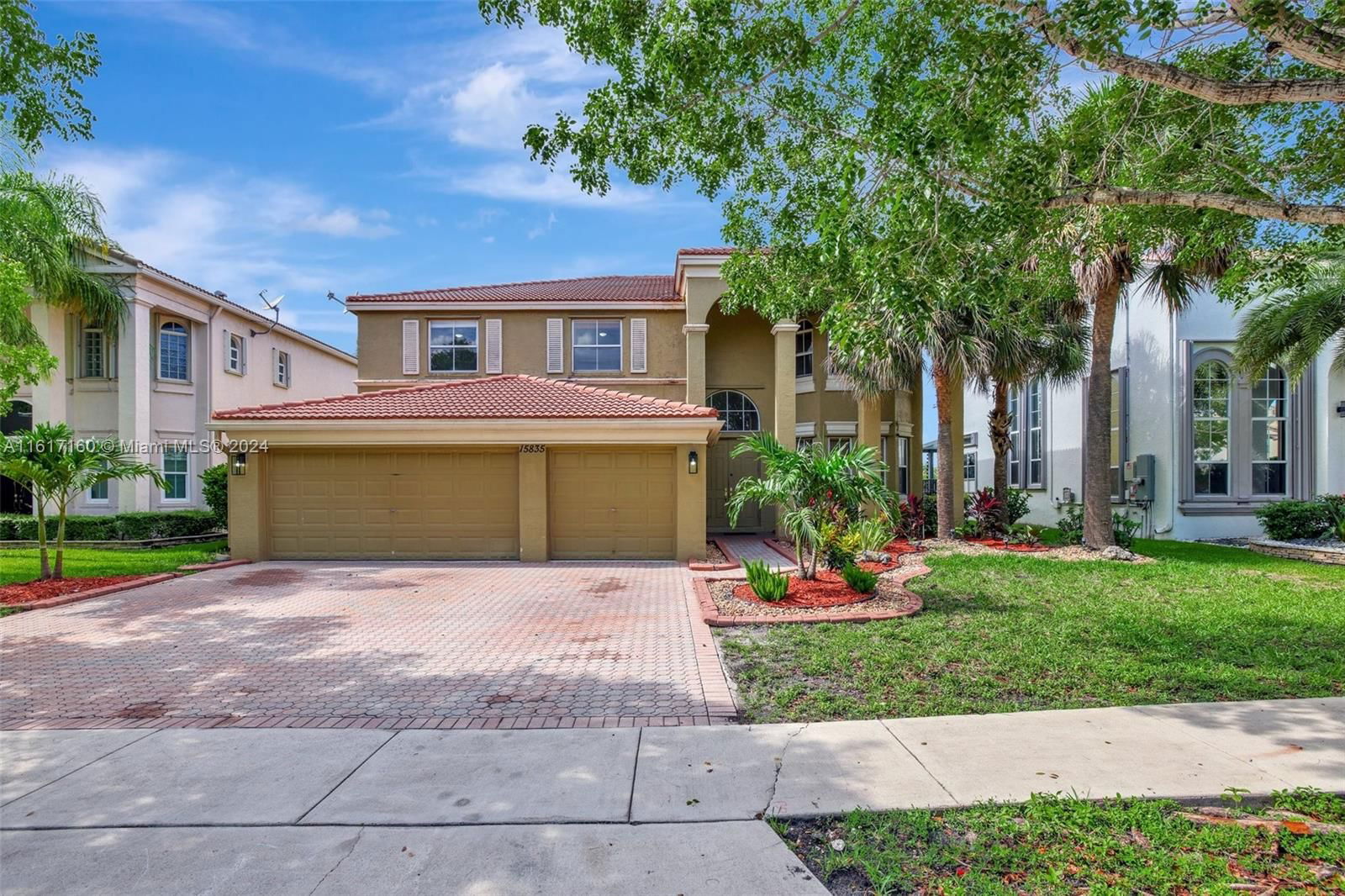 Real estate property located at 15835 51st St, Broward County, RIVIERA ISLES II, Miramar, FL