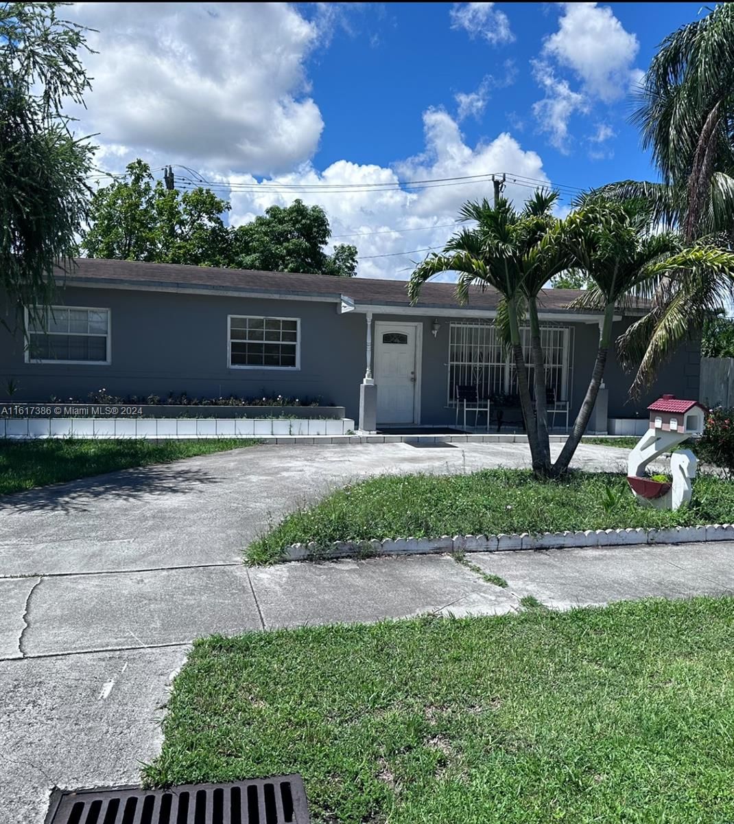 Real estate property located at 11764 37th St, Miami-Dade, SOUTHERN ESTS, Miami, FL