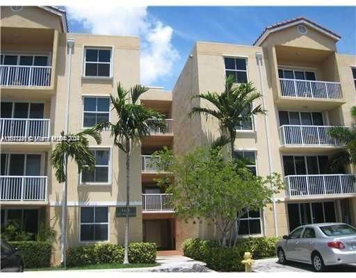 Real estate property located at 609 Sheridan St #404, Broward County, SHERIDAN BEACH CLUB CONDO, Dania Beach, FL