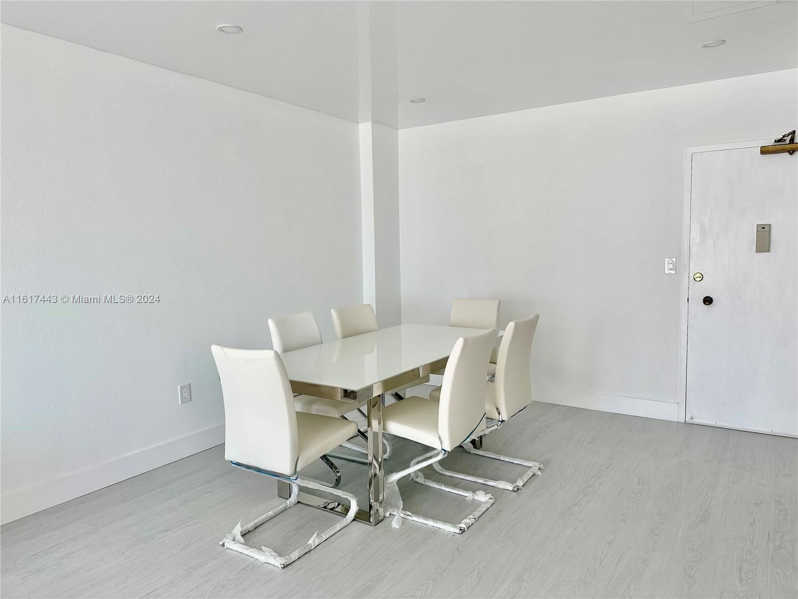 Real estate property located at 1950 Ocean Dr #17J, Broward, Hemispheres Condo, Hallandale Beach, FL