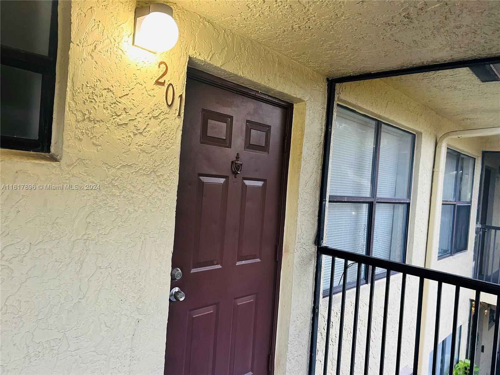 Real estate property located at 10017 Winding Lake Rd #201, Broward County, WINDING LAKE TWO AT WELLE, Sunrise, FL