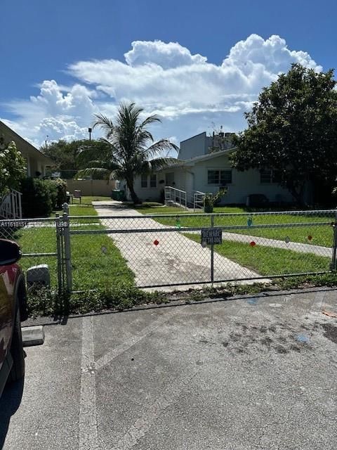 Real estate property located at 470 26th Ave, Miami-Dade, HIGH POINT, Miami, FL