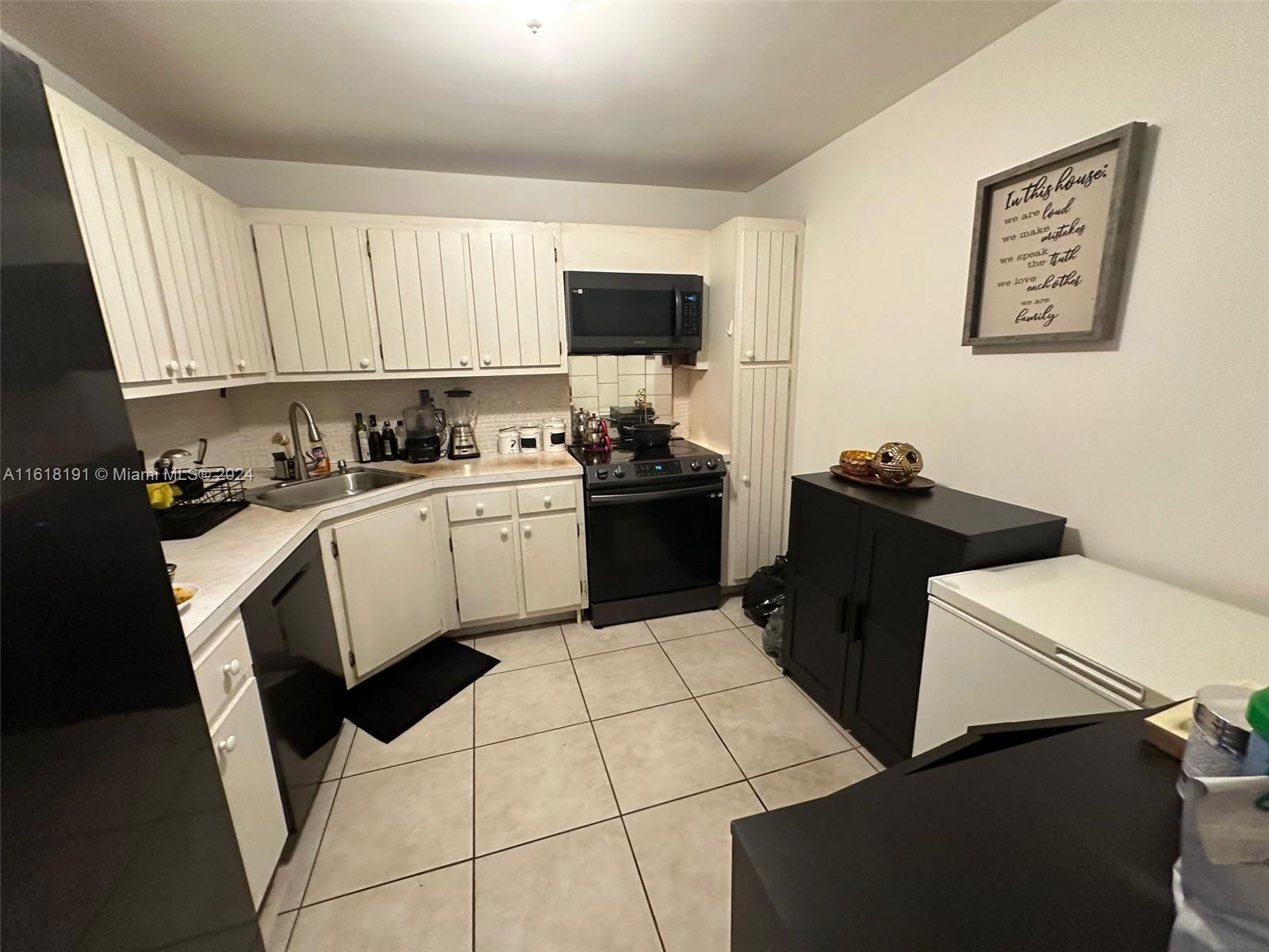 Real estate property located at 2780 183rd St #803, Miami-dade, Commodore Plaza Condo, Aventura, FL