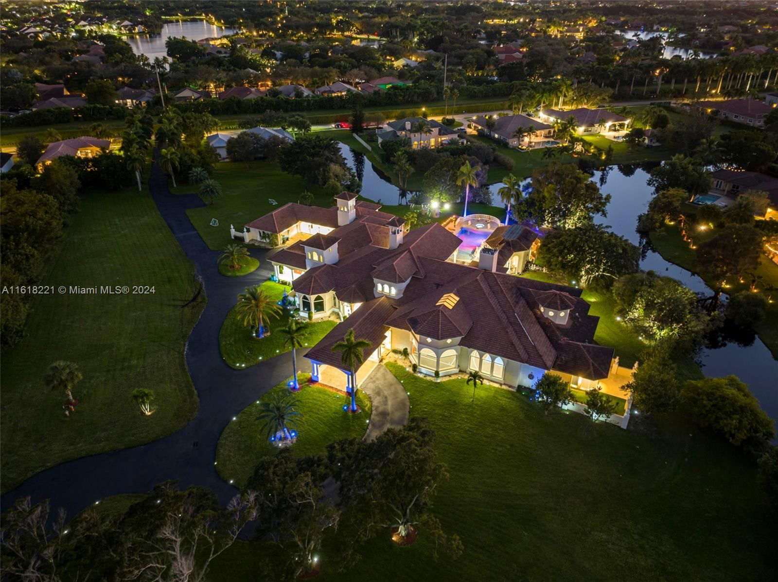 Real estate property located at 16260 Saddle Club Rd, Broward County, BONAVENTURE, Weston, FL