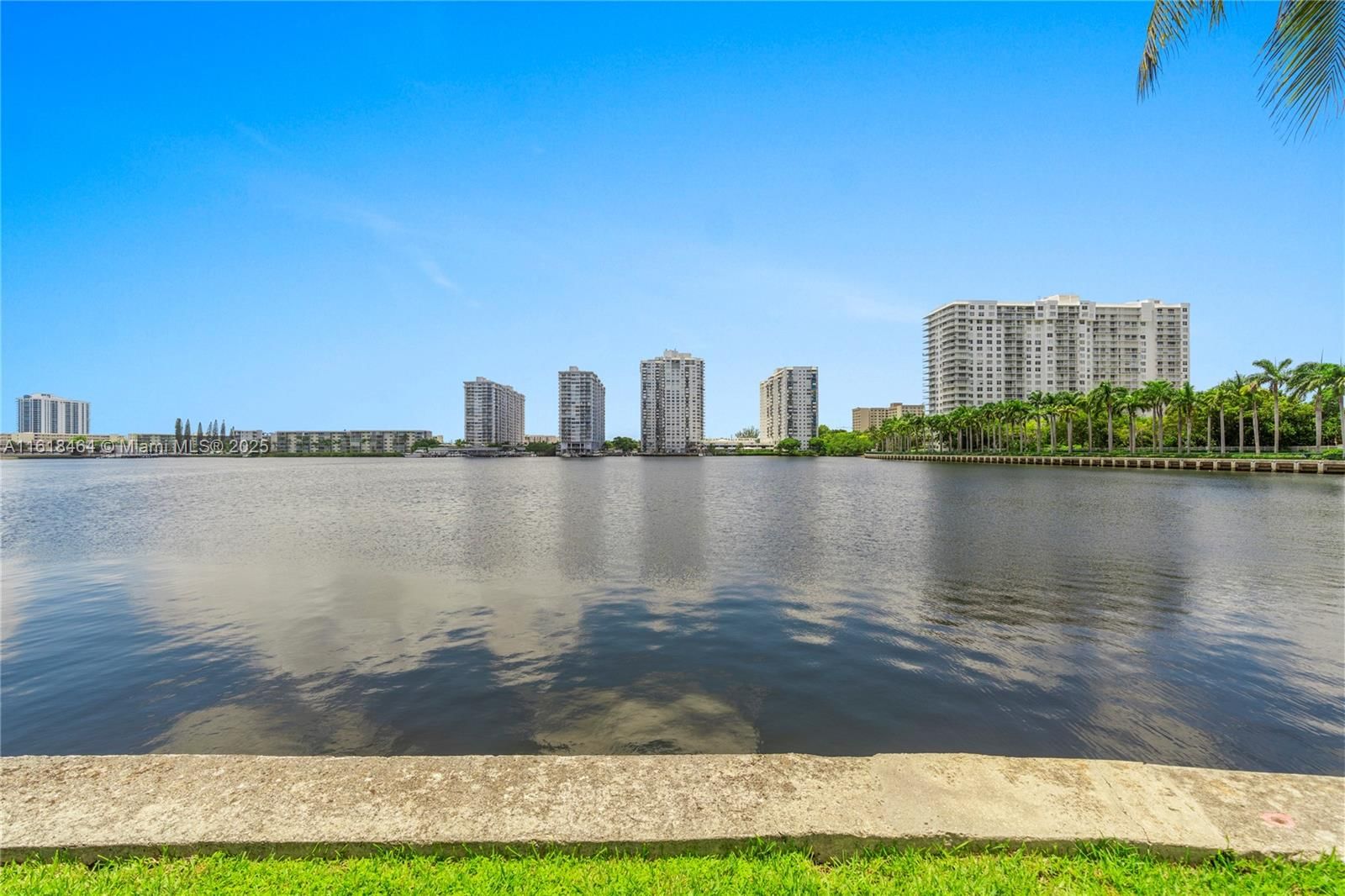 Real estate property located at 18181 31st Ct #2202, Miami-dade, Tower At Biscayne Cove Co, Aventura, FL