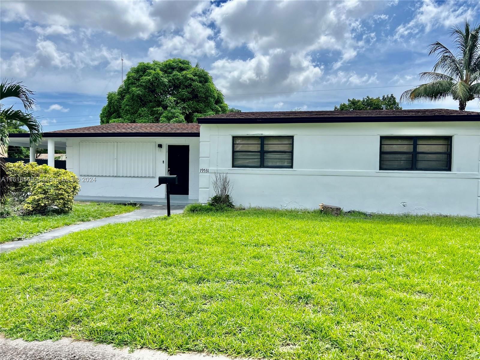 Real estate property located at 19531 11th Ct, Miami-Dade County, NORWOOD 4TH ADDN, Miami Gardens, FL