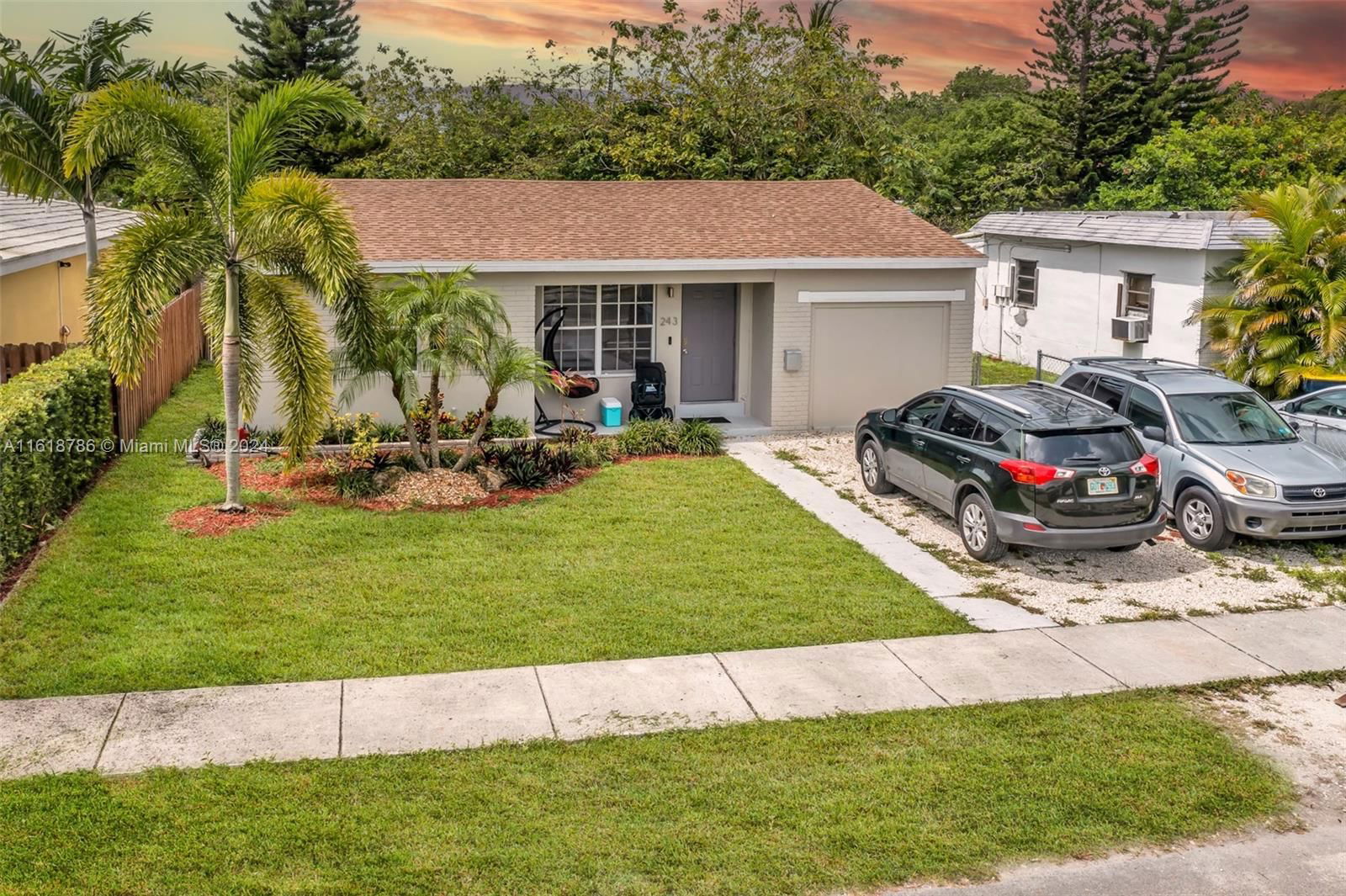 Real estate property located at 243 9th St, Broward County, WOODHAVEN AMENDED PLAT, Dania Beach, FL