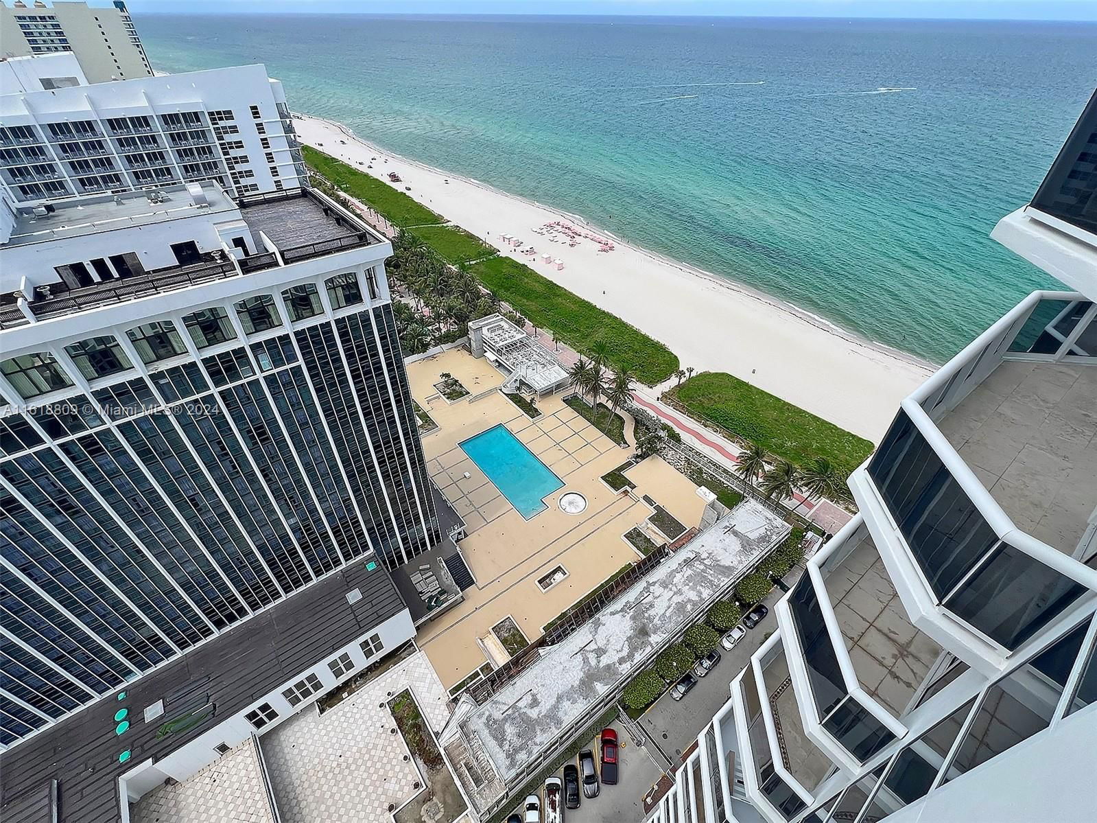 Real estate property located at 4779 Collins Ave #2708, Miami-Dade County, BLUE DIAMOND CONDO, Miami Beach, FL