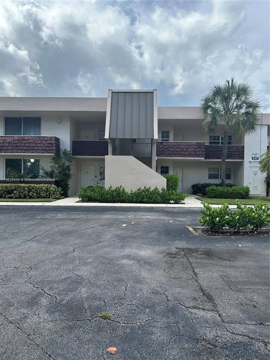 Real estate property located at 3001 Palm Aire Dr #207, Broward County, NO 4 PALM-AIRE COUNTRY CL, Pompano Beach, FL