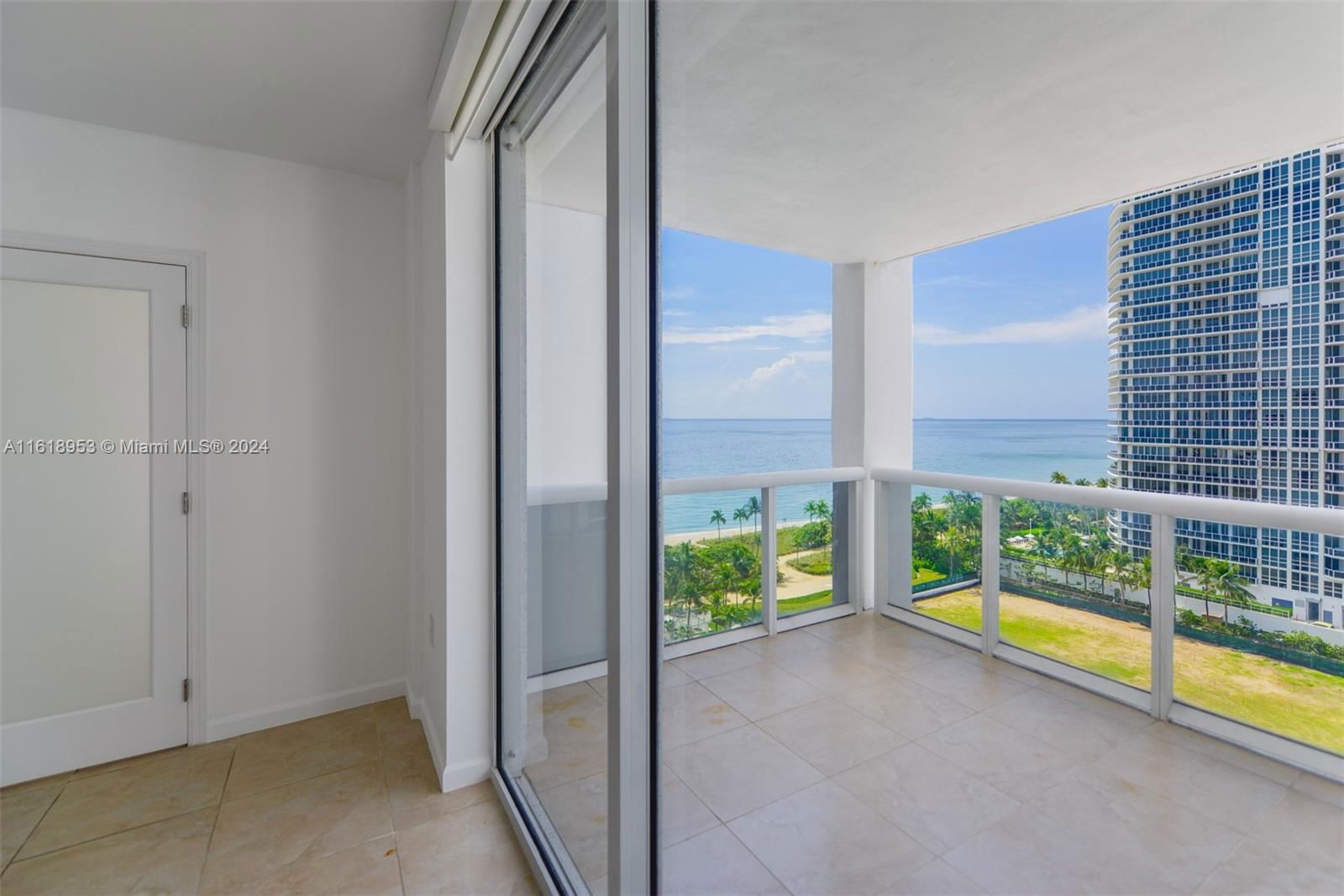 Real estate property located at 10275 Collins Ave #1117, Miami-Dade, HARBOUR HOUSE, Bal Harbour, FL