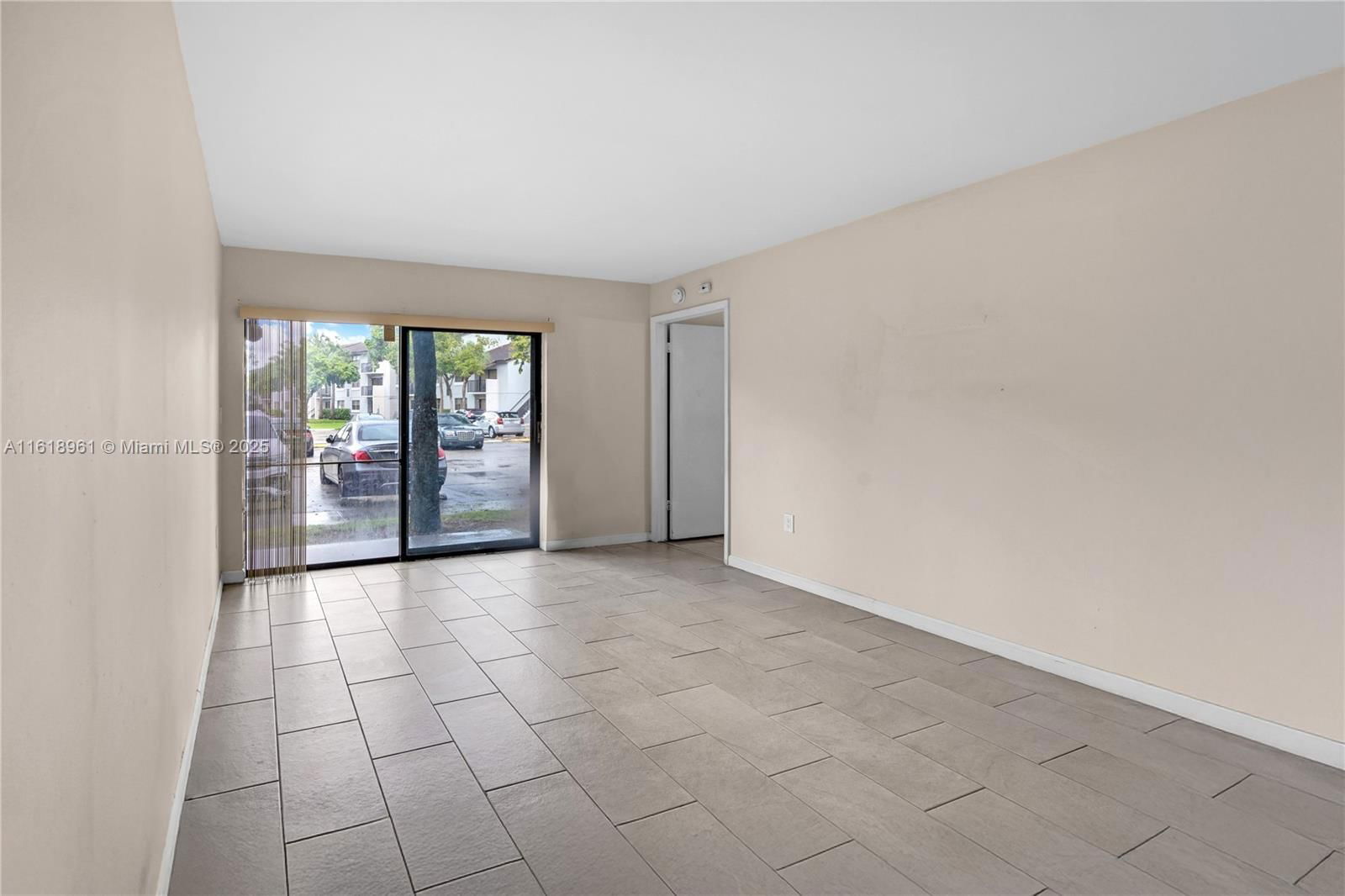 Real estate property located at 7090 179th St #104, Miami-dade, Villa Bellini Condo, Hialeah, FL