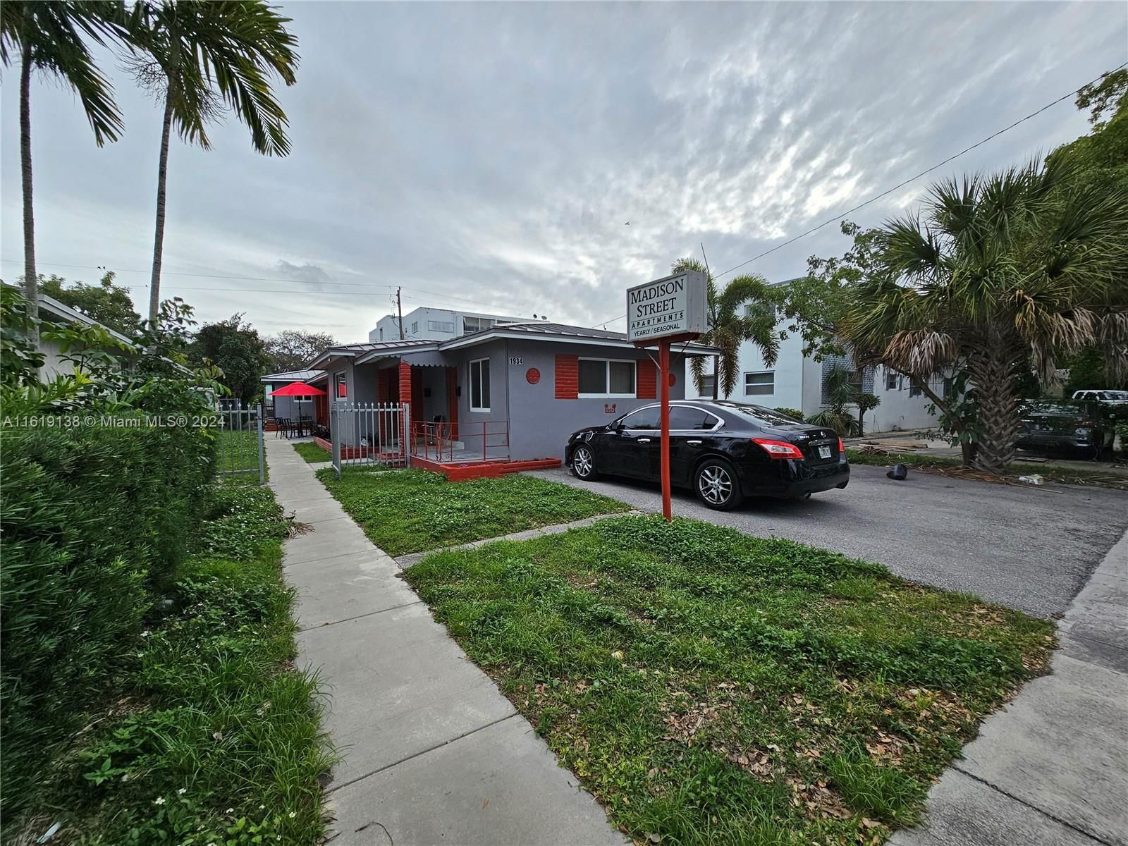 Real estate property located at 1934 Madison St #1-5, Broward County, Hollywood, FL